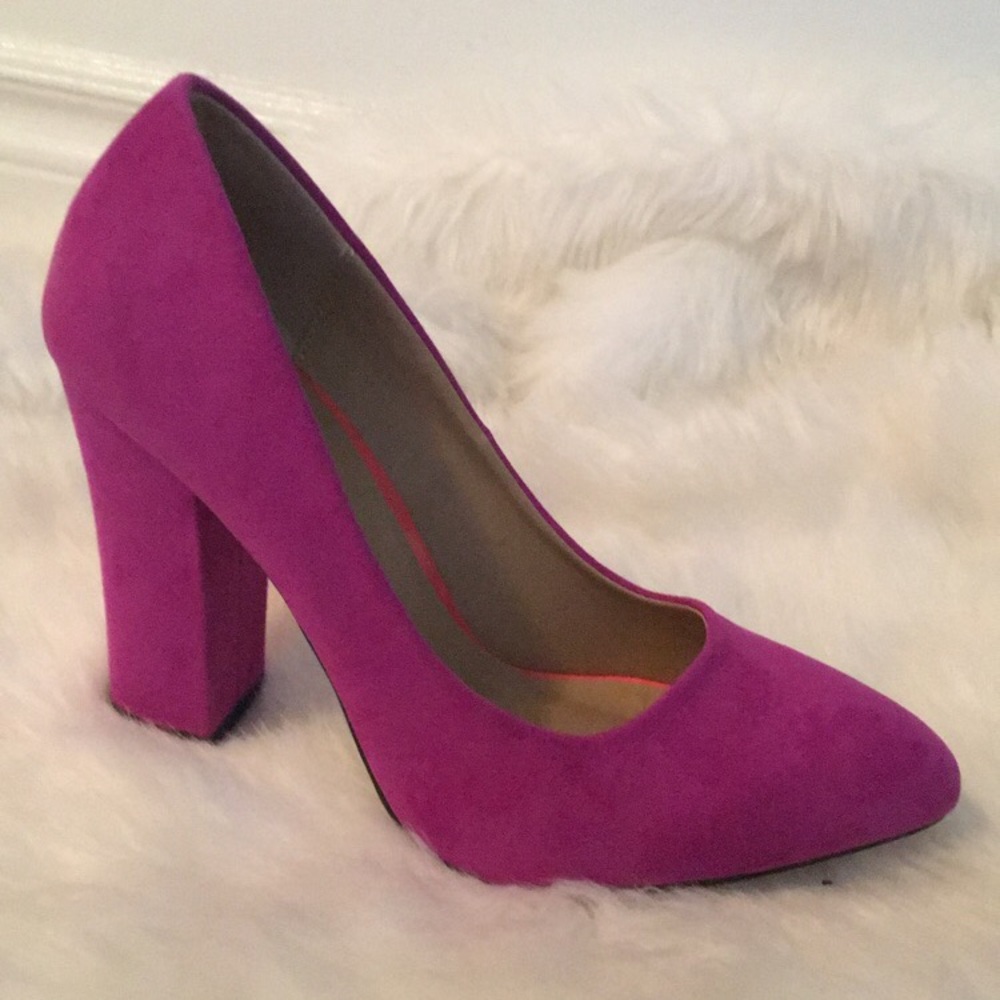 Magenta block heel
